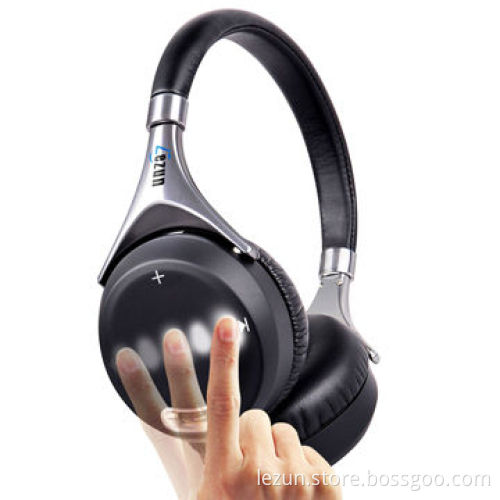 Wireless on-ear headphones, less noiseNew